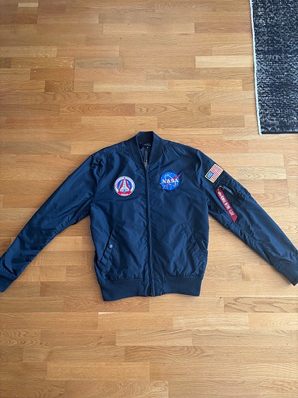 Alpha industries bomber takki