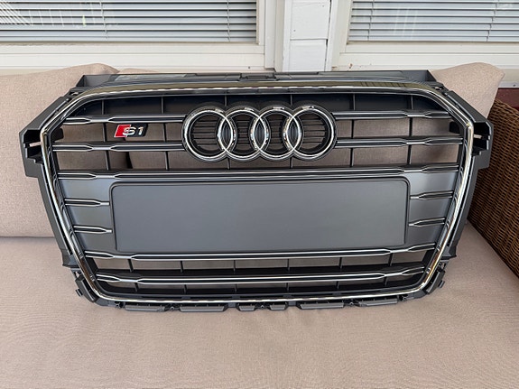 Audi S1 etumaski (uusi)
