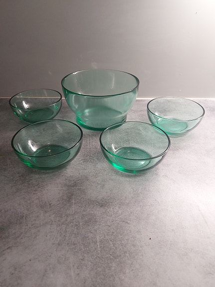 Iittala Verna kulho ja Kartio jälkiruokakulhot 4kpl