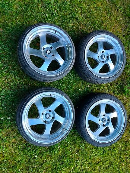 Japan Racing jr 15 18" - alumiinivanteet 4x114,3 et 40