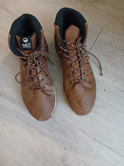 Halti talvikengät 46