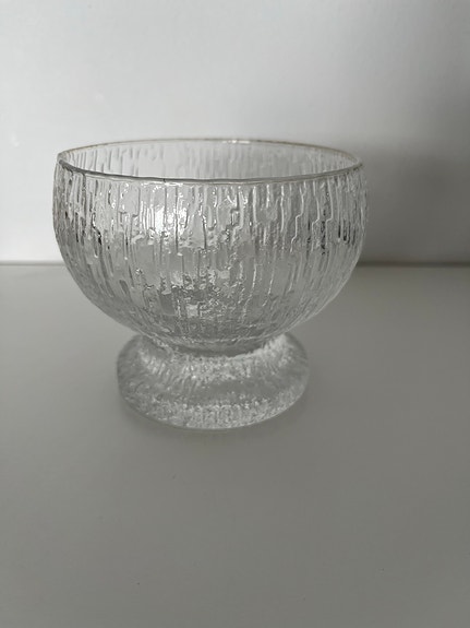 Iittala lasimalja jalalla