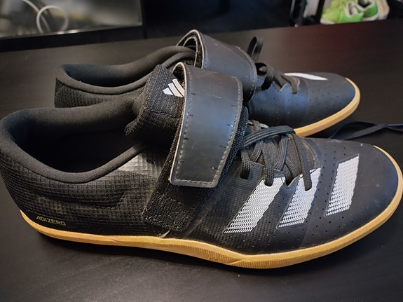 Adidas Adizero heittokengät 43 1/2
