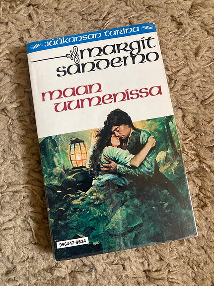 Jääkansan tarina - Maan uumenissa