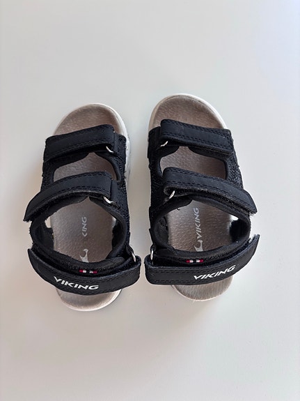 Viking sandaalit 25