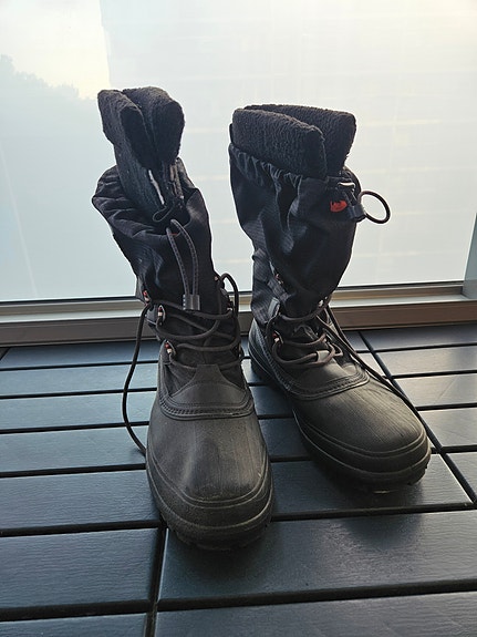 Helly Hansen miesten talvikengät, koko 48