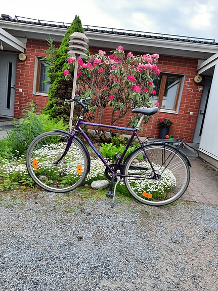 Helkama miesten maantiepyörä 28"