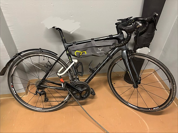 Scott solace 20 Hiilikuituiset maantiepyörä M/54 koko