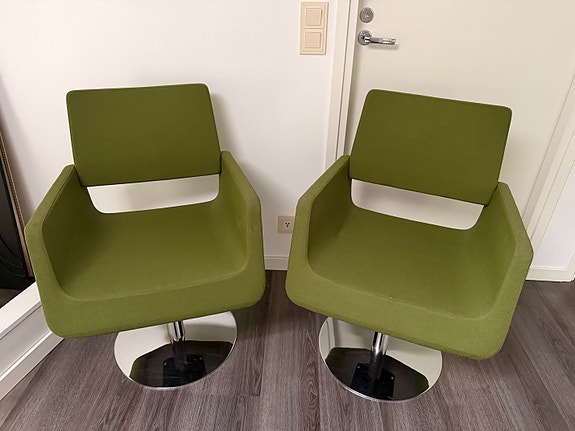 Lounge tuolit