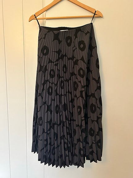 Marimekko Myy Unikko -hame