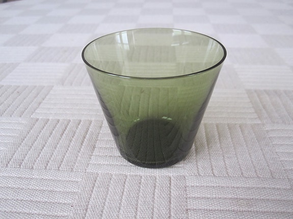 Nuutajärvi 2744 Kartio lasi moss green 10cl