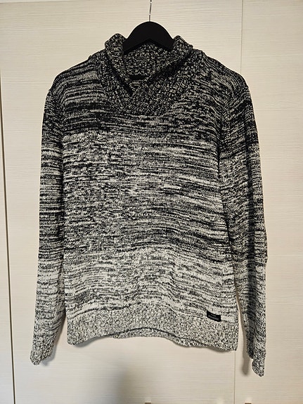 Tiffosi neule M
