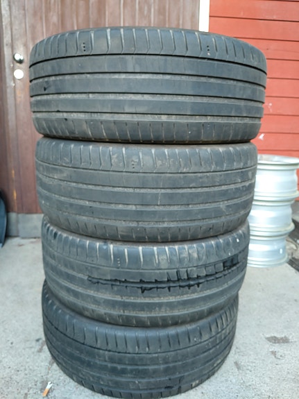 Michelin 245/45ZR19 kesät