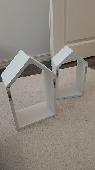 IKEA seinähyllyt