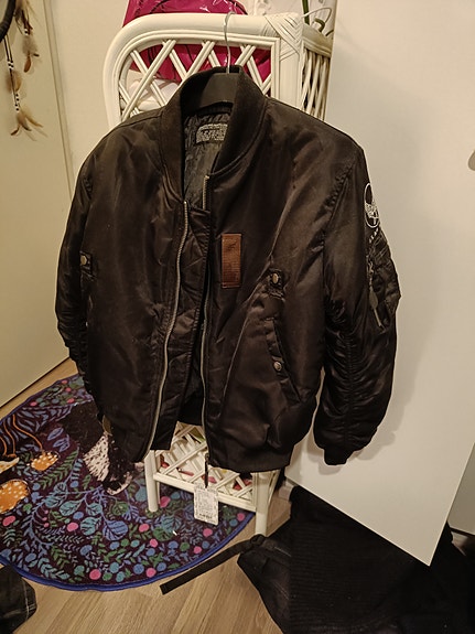 Bomber takki
