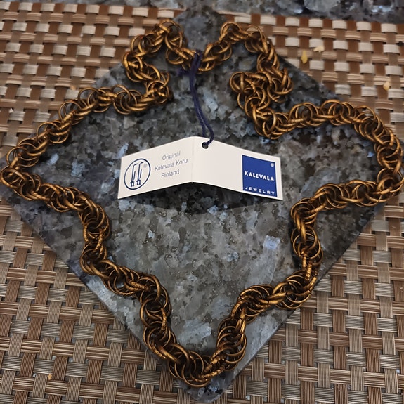 Kalevala koru ketju pronssi