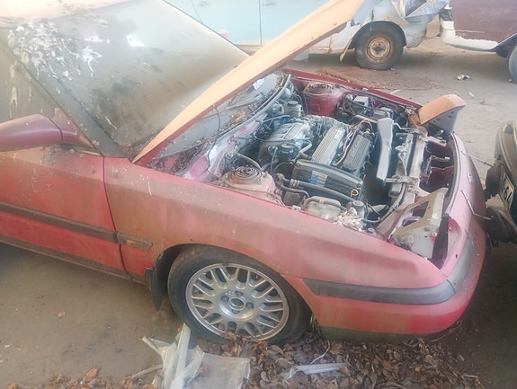 Mazda 323 F osina