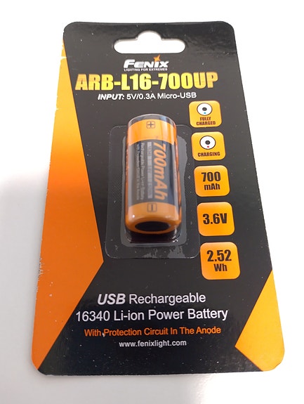 Fenix ARB-L16-700UP USB-ladattavat 16340 akut 2 kpl