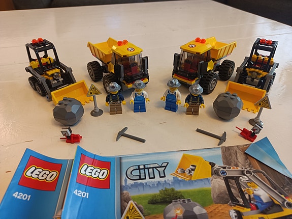 Lego rakennus sarja 4201 x2