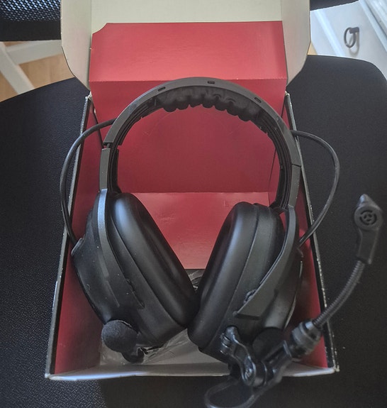Zkler 412DB kuuleva BT kuulosuojain