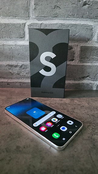 Samsung Galaxy S22, valkoinen, 256 Gb