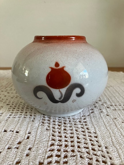 Vanha Arabian maljakko