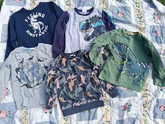Poikien/unisex paitapaketti koko 116