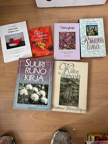 Runo/värssykirjoja