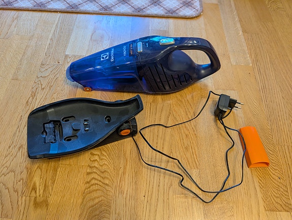 Electrolux Rapido rikkaimuri ZB5104WDB
