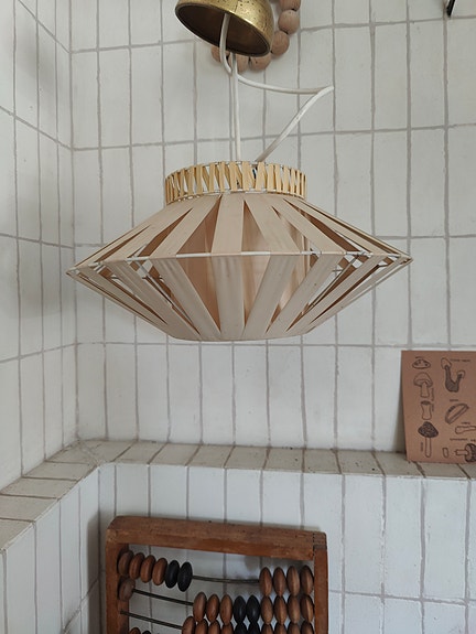 Soma vintagevalaisin kattoon