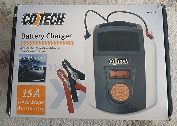 Coltech akku laturi 15 A