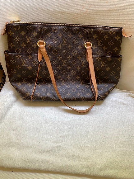 Louis Vuitton laukku