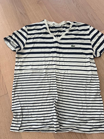 Lacoste T-paita