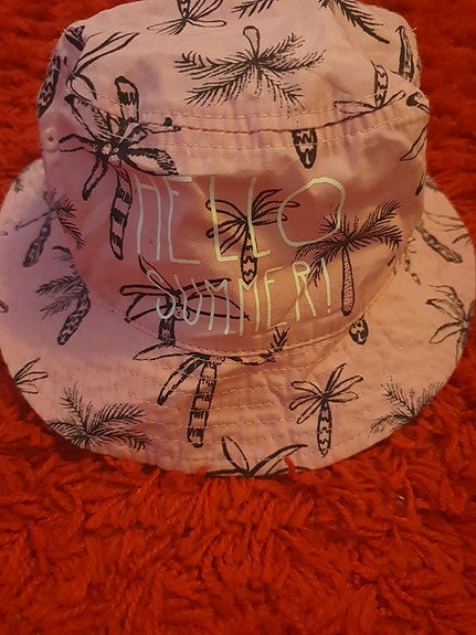 Kesähattu 50/52