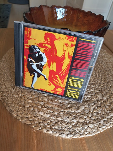 Guns N' Roses - Use Your Illusion 1