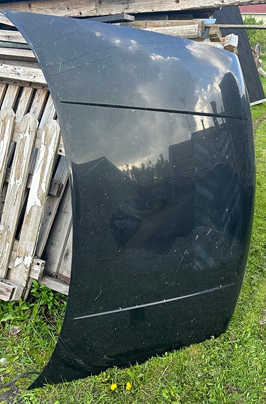 Volkswagen golf mk4 konepelti