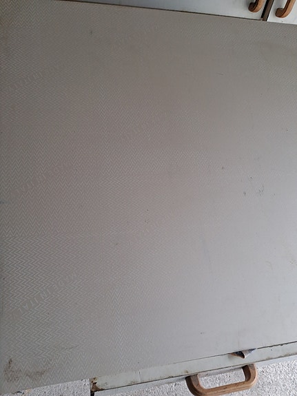 Valkoinen  60*60 seinä laatta 1kpl.