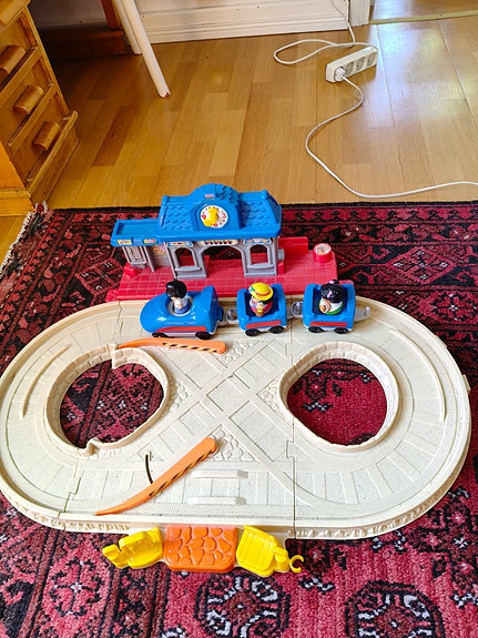 Fisher-price  Little People junarata