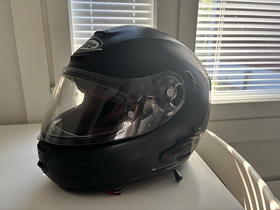 Nolan X-lite X-702GT moottoripyöräkypärä Bluetooth kypäräpuhelimella