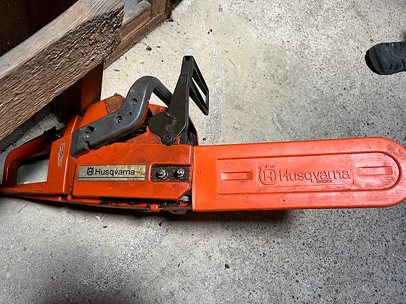 Husqvarna 40/45 moottorisaha