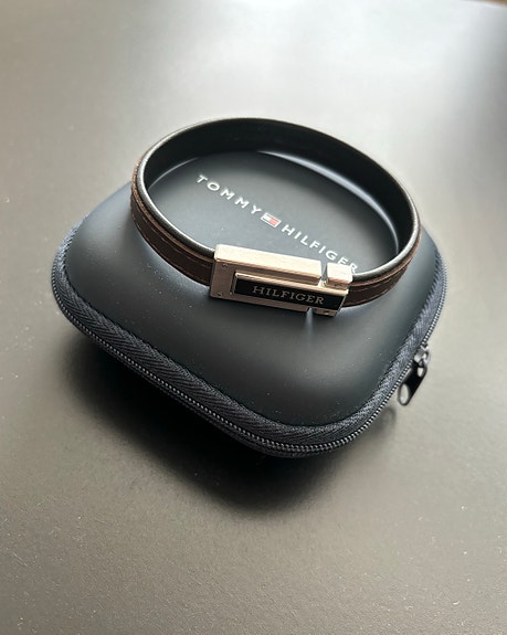 Tommy Hilfiger rannekoru