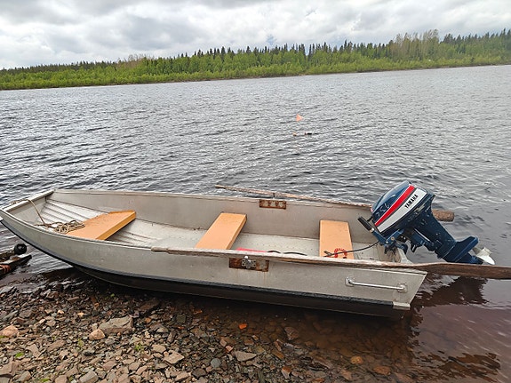 Alumiini vene sekä 15hv moottori