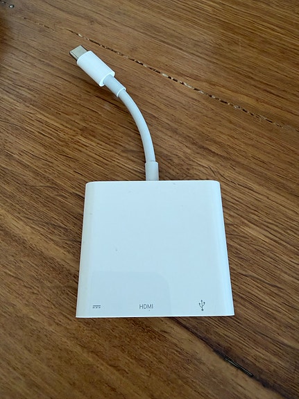 Apple USB-C Digital AV Multiport
