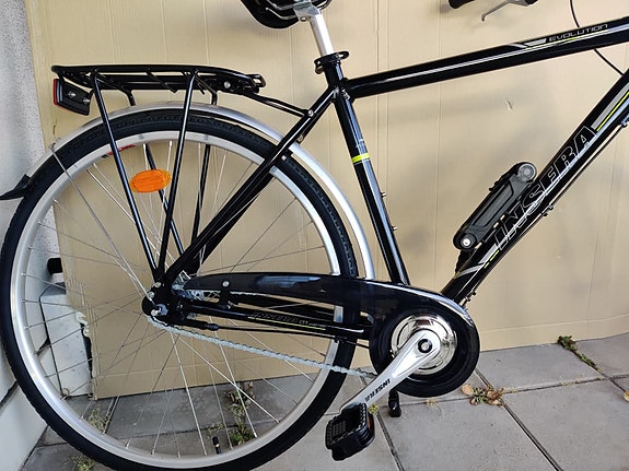 Insera hybrid bike 28" like new