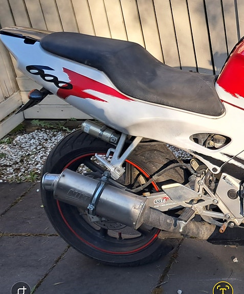 Honda CBR 600F PC31 äänenvaimennin