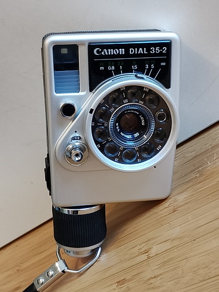 Canon Dial 35-2 kamera