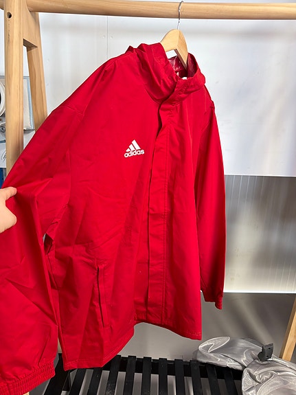 Adidas kevättakki koko 58