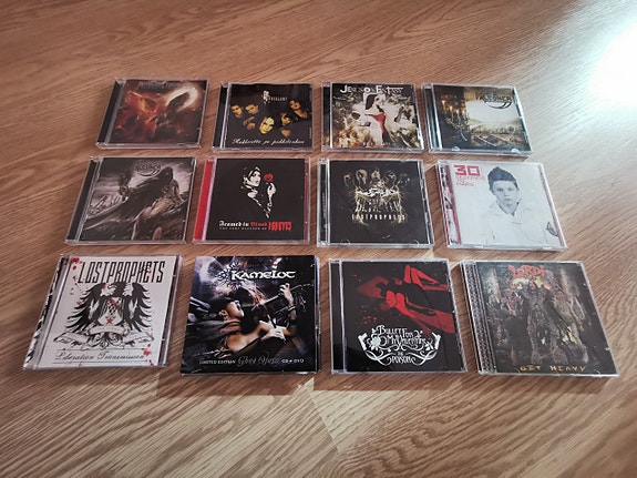 2000-luvun raskaampaa ja kevyempää musiikkia CD