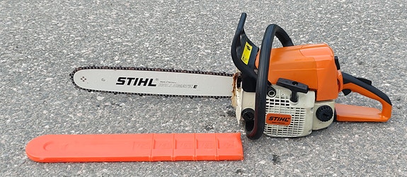 Moottorisaha Stihl 023