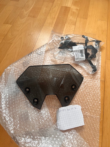 Ktm duke 125/390 tuulilasi 17-23